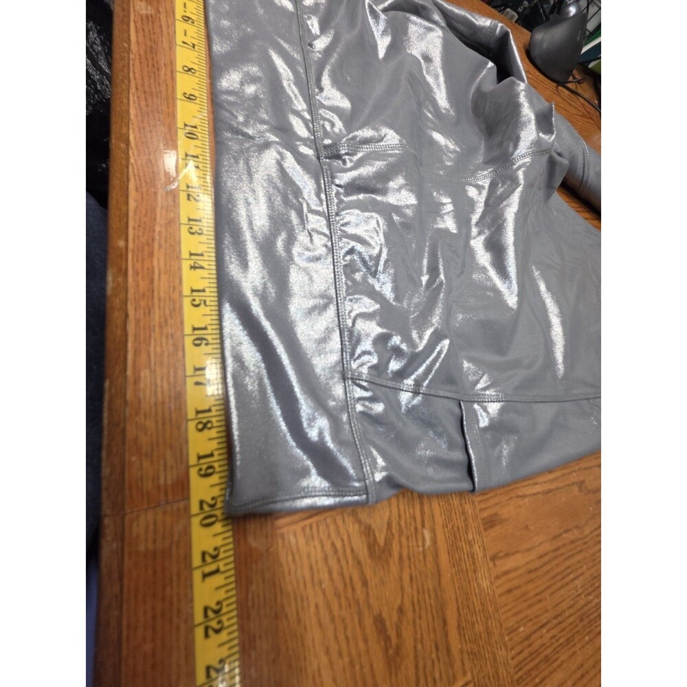 NWT Cato Live Well Lifestyle Silver Metallic Leggings Plus Size 22/24 - Picture 9 of 11